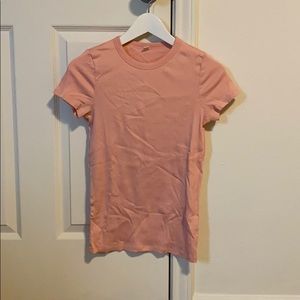 Uniqlo pink shirt
